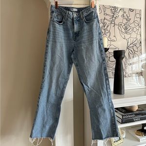 ZARA Ankle length Straight leg raw hem denim size 6